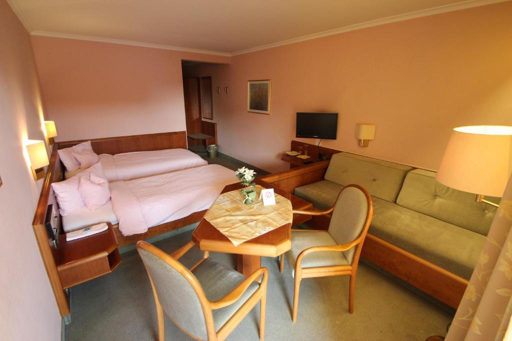 Hotel Am Kurpark Bad Wimpfen Pokój zdjęcie