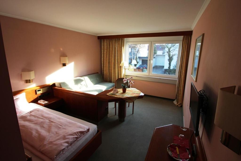Hotel Am Kurpark Bad Wimpfen Pokój zdjęcie