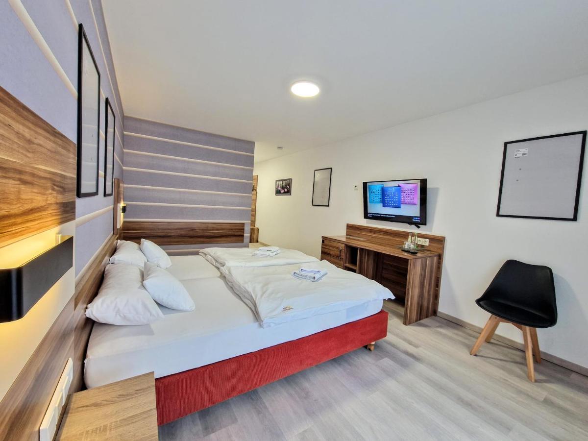 Hotel Am Kurpark Bad Wimpfen Zewnętrze zdjęcie